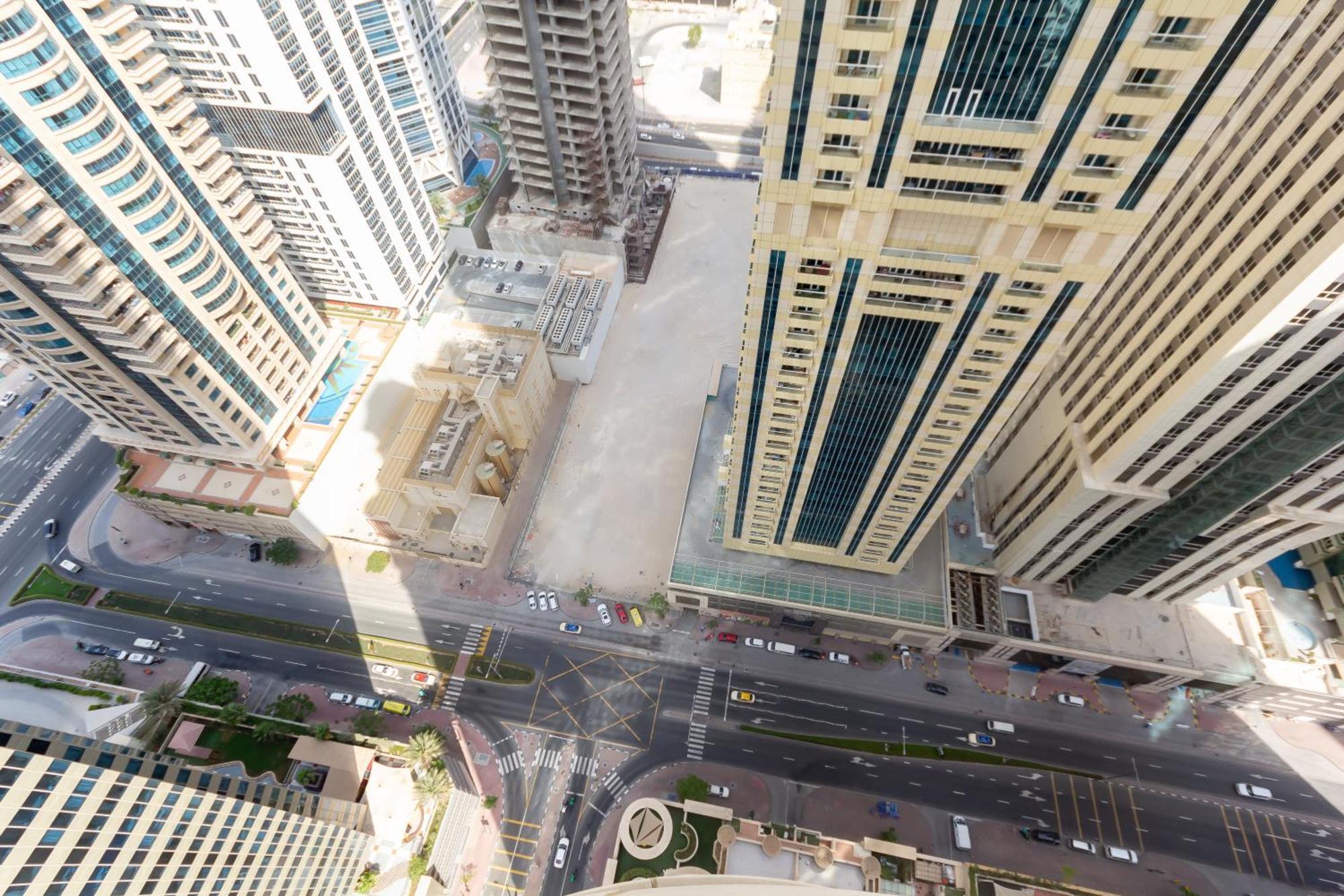 Nice Single Rooms For "Girls" Only In Dubai, Marina Esterno foto