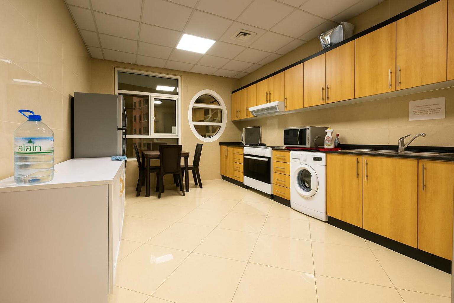 Nice Single Rooms For "Girls" Only In Dubai, Marina Esterno foto