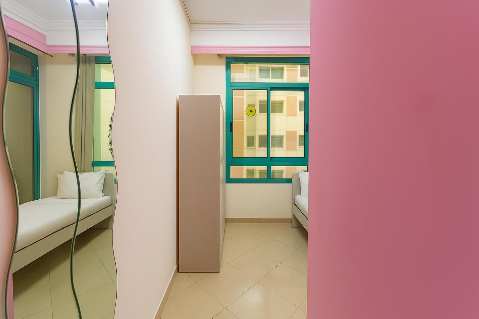 Nice Single Rooms For "Girls" Only In Dubai, Marina Esterno foto