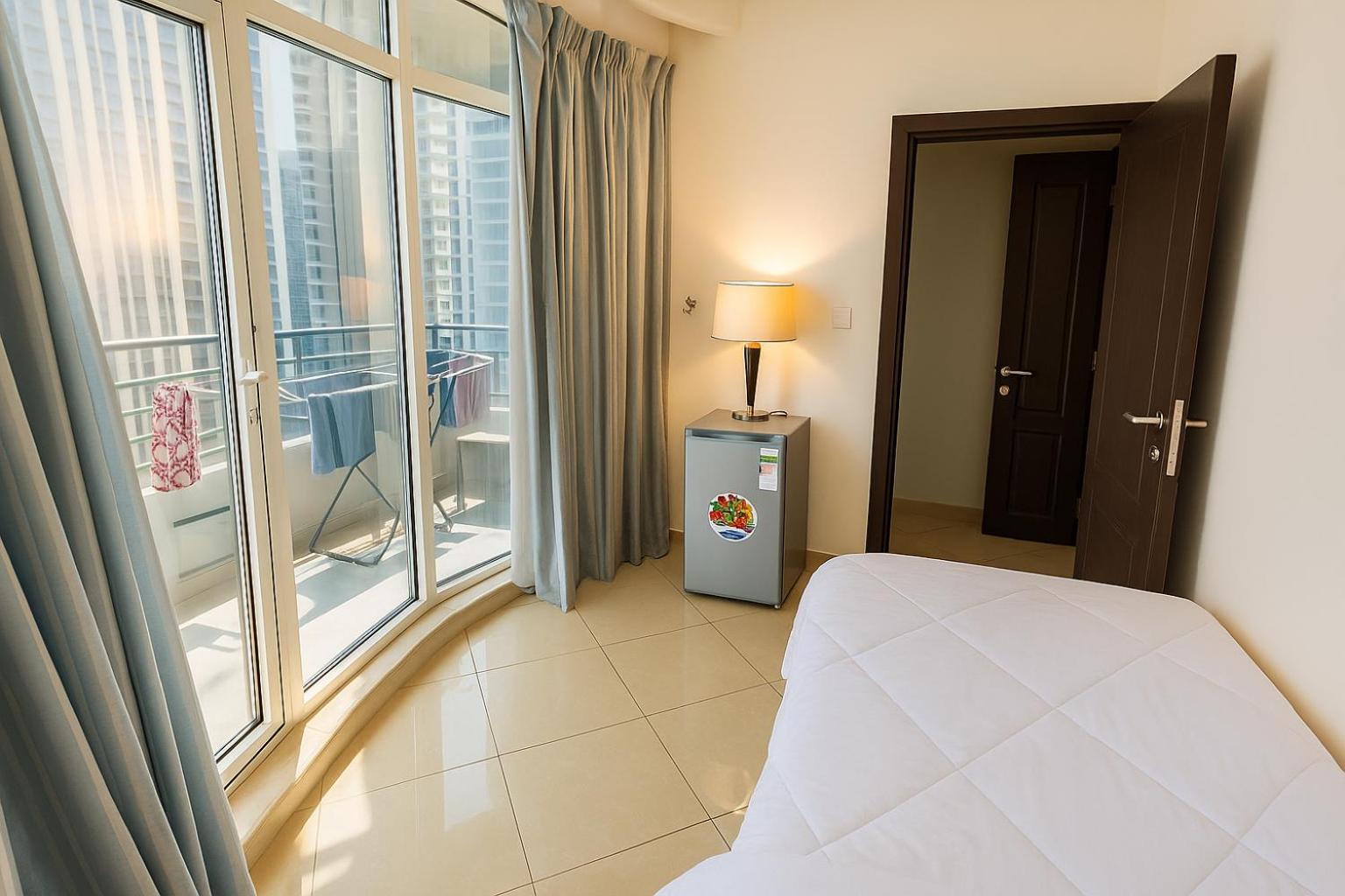 Nice Single Rooms For "Girls" Only In Dubai, Marina Esterno foto